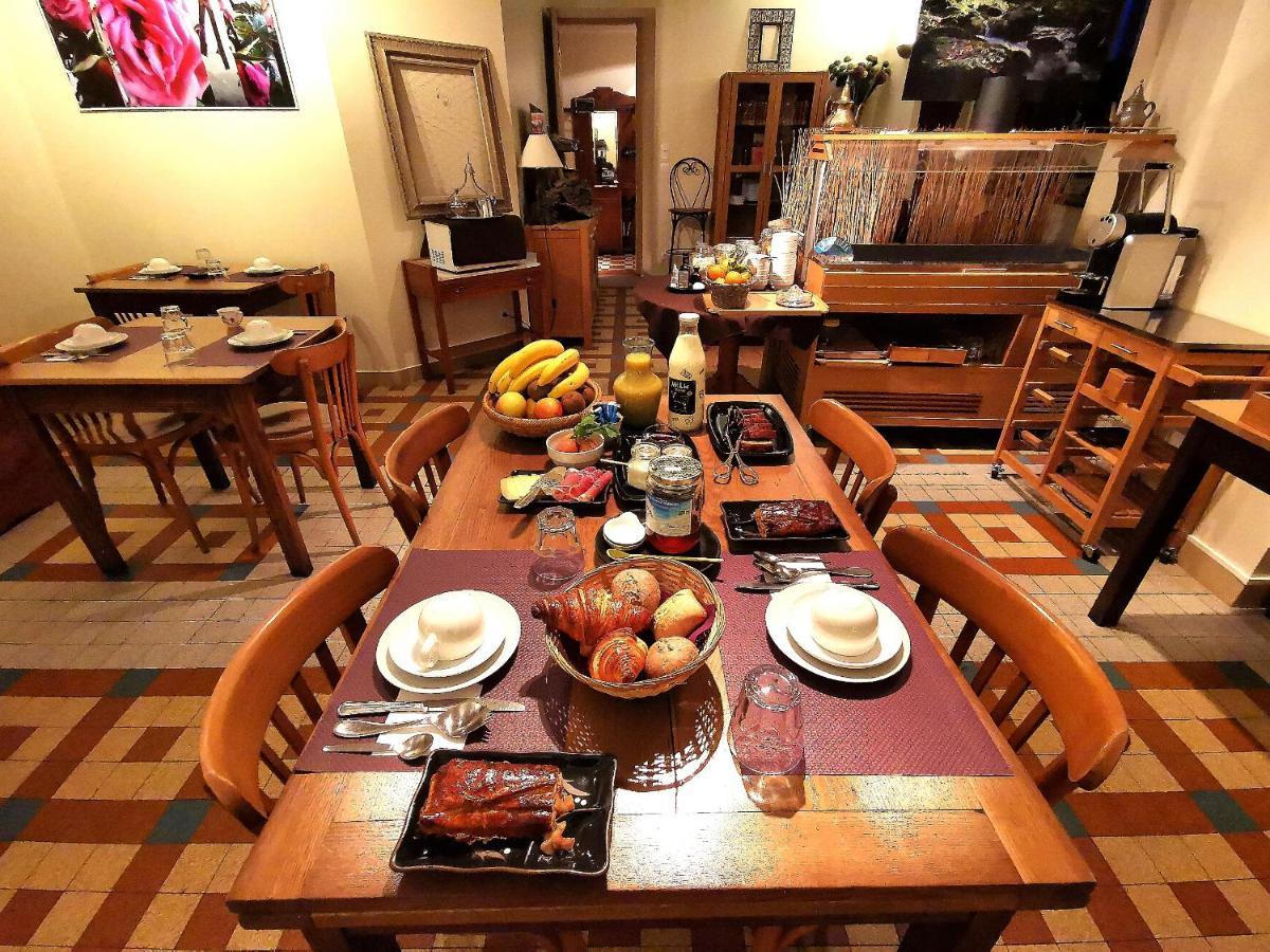 Logis Hotel Restaurant La Barguillere Saint-Pierre-de-Rivière المظهر الخارجي الصورة