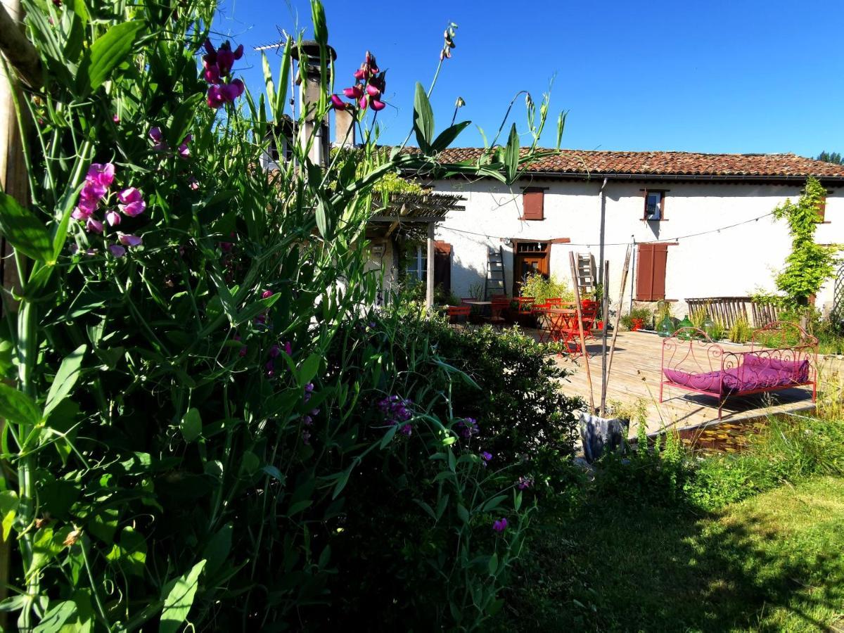 Logis Hotel Restaurant La Barguillere Saint-Pierre-de-Rivière المظهر الخارجي الصورة