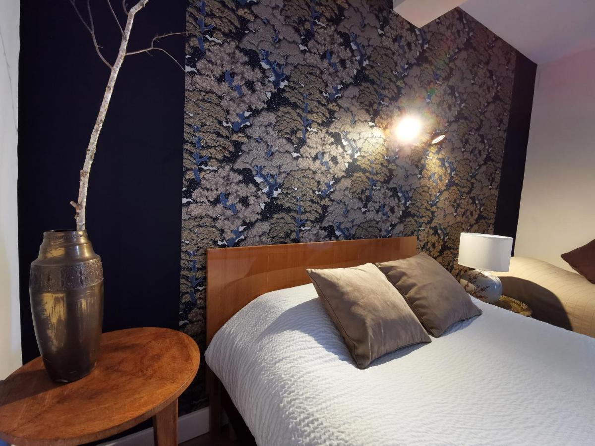 Logis Hotel Restaurant La Barguillere Saint-Pierre-de-Rivière المظهر الخارجي الصورة