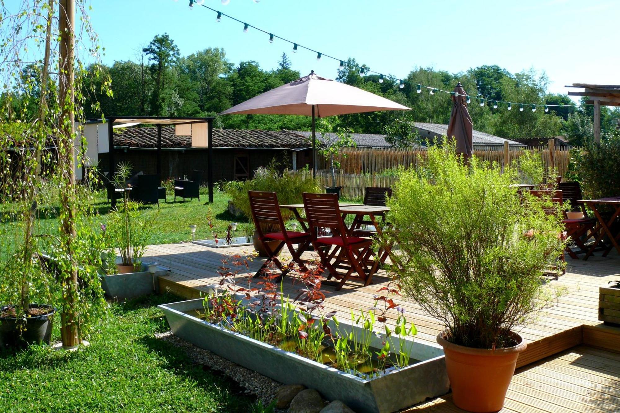 Logis Hotel Restaurant La Barguillere Saint-Pierre-de-Rivière المظهر الخارجي الصورة